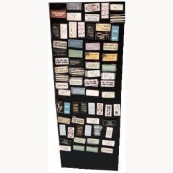 Display/plate for magnets