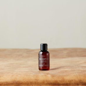 Moments Shampoo in travel size / 50ml