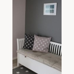 Cushion cover with stars
