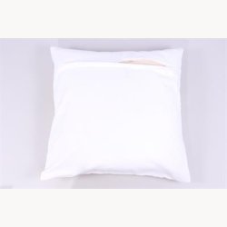 Cushion cover with pattern