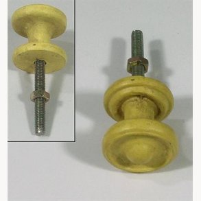 Knob, wood