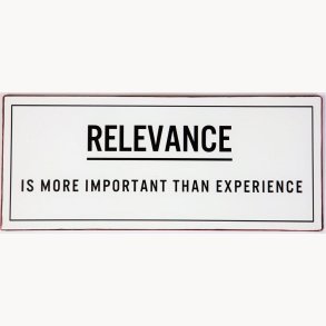 Skilt - Relevance...