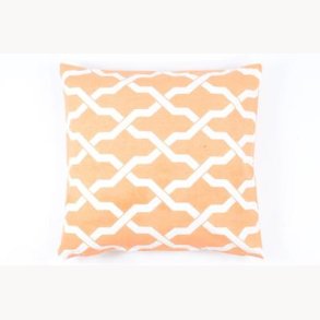 Cushion cover with pattern