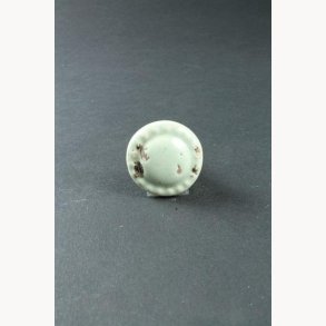 Knob, ceramic