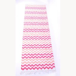 Tppe med zig zak mnster - 70 x 200 cm