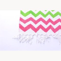 Tppe med zig zak mnster - 70 x 200 cm